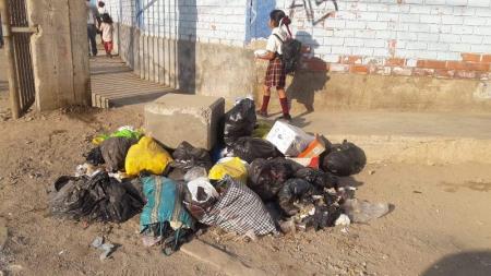 Huáscar: Vecinos reclaman recojo de basura