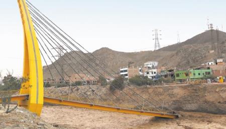 Municipalidad de Lima inicio obra del puente que se desplomó