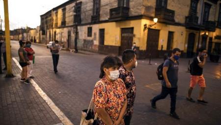 Presidente Vizcarra anuncia nuevas restricciones de movilizacion