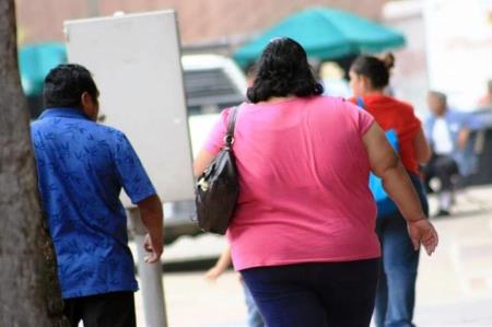 El 85.5% de pacientes fallecidos por Covid-19 padecía obesidad, según Minsa