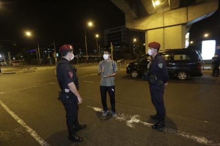 Detendrán por un día y multarán a personas que no acaten inmovilización social