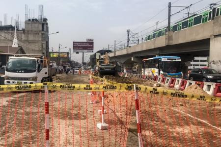 Avanzan trabajos para cambiar 3.5 km de tuberías de alcantarillado en SJL