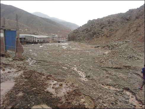 Efectos del Huayco en la zona de Villa Sol, quebrada Media Luna