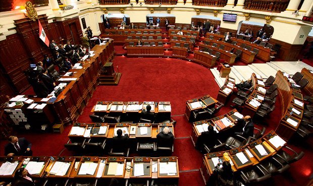 Congreso pone en agenda debate sobre imprescriptibilidad de delitos de corrupción