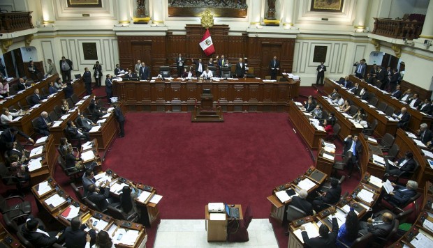 Sentenciados por terrorismo no podrán postular a cargos de elección popular