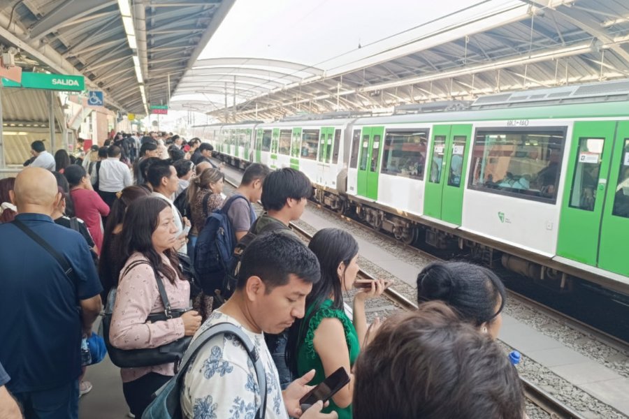 El costo de ser una “Ciudad Dormitorio”: ¿Por qué exportamos nuestro talento y nuestro dinero cada mañana?