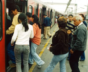 Tren eléctrico movilizó a mas de setenta mil personas durante fiestas patrias