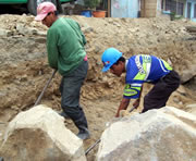 Picapedreros Dominan  los Cerros  de SJL