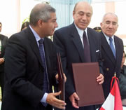 INPE firma convenio para beneficiar a los Internos de Lima