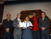 Alumno de Puente Piedra  gano el Primer Concurso de Redacción Escolar