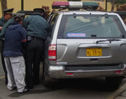 Capturan a homicida en medio de balacera