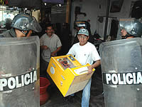 Decomisan 40 máquinas tragamonedas 