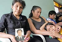 Matan a ex policía en colegio