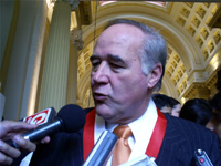 Garcia Belaunde felicita a congresistas por honrar imagen del Congreso