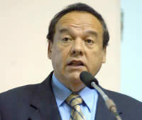 Congresista Alva Castro llama a colegas a trabajar en conjunto