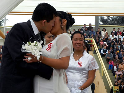 217 Parejas unieron sus vidas en Matrimonio Masivo
