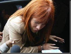 Urraca amenazada de muerte por reclusa loca