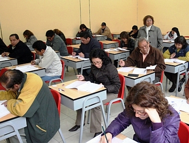 Ampliarán investigación a profesores por robo de exámenes