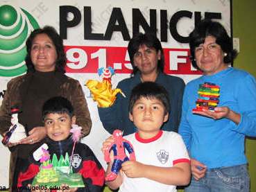 Niñas y niños del nivel Inicial fabrican juguetes con cartón prensado de eucalipto