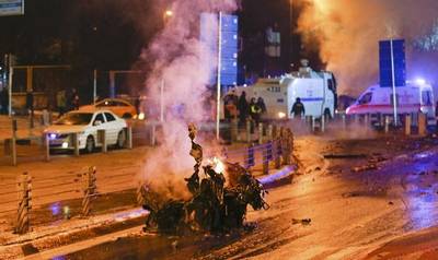 Al menos 20 heridos en una doble explosión en el estadio del Besiktas en Estambul