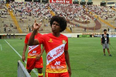 Me molesta el poblema del racismo en las tribunas