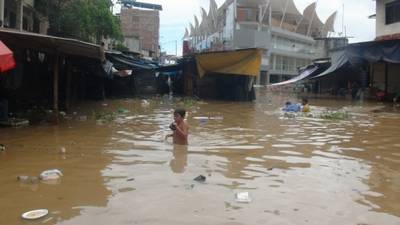 Lambayeque, Tumbes y Piura en emergencia sanitaria por lluvias