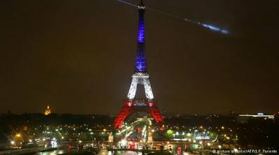 La Torre Eiffel estará protegida por un muro de cristal antibalas