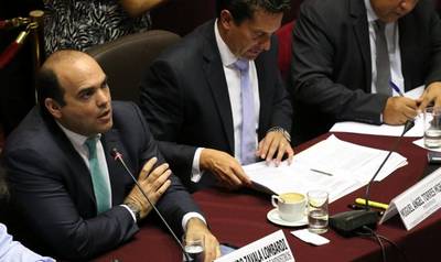 Premier Zavala acudirá al congreso para exponer proyecto de ley para la reconstrucción