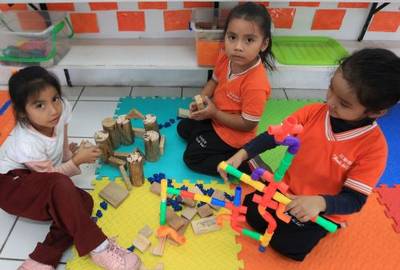 Escuela pública de educación inicial forma nueva generación de periodistas