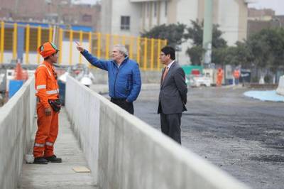 Alcalde Luis Castañeda no se presentó al Congreso por tragedia en cerro San Cristóbal