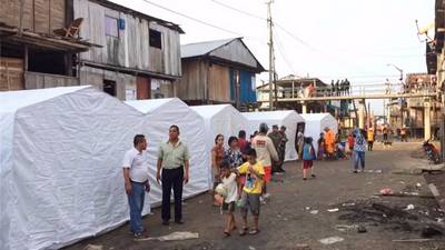 Iquitos: Más de 150 familias damnificadas de incendio pasaron la noche en carpas