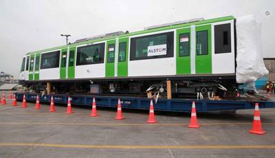 Metro: llegó nuevo tren que funcionará a fines de este mes