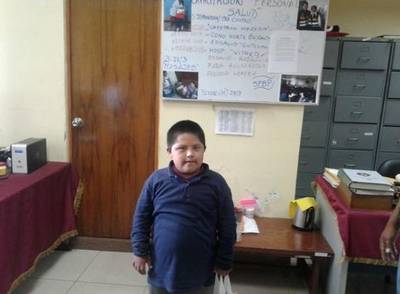 SJL: Policía rescata niño con síndrome de Down abandonado en paradero