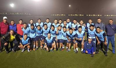 Defensor Lubricantes en la recta final para la liga departamental