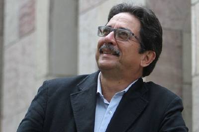 Enrique Cornejo espera la decisión final del JNE