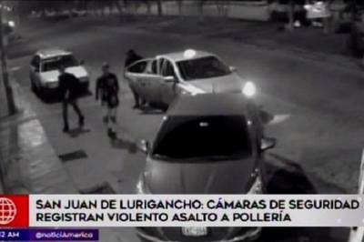 SJL: delincuentes armados asaltan a trabajadores y clientes en pollería