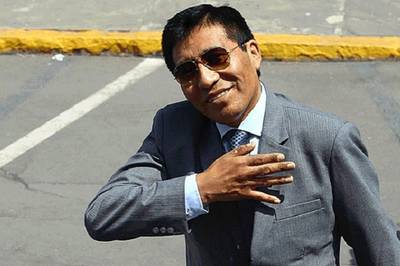Fiscalía acoge acusación de aeromoza contra Moisés Mamani por tocamientos