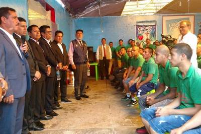 INPE firma convenios para favorecer a internos en penal de San Juan de Lurigancho