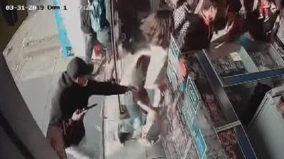 Asaltan farmacia por onceava vez en Canto Grande