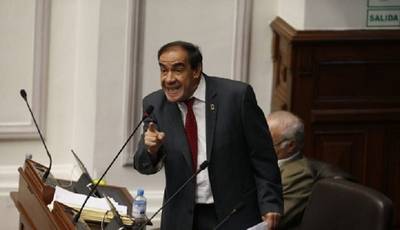 Yonhy Lescano suspendido por 120 días por acoso sexual
