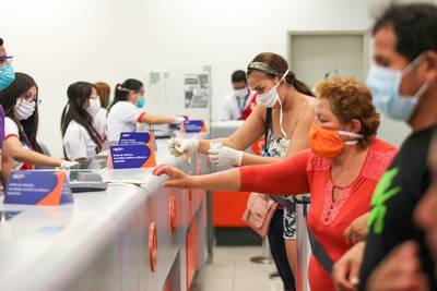 Pago del subsidio económico de S/ 380 ya llegó al 34% de las 2.7 millones de familias
