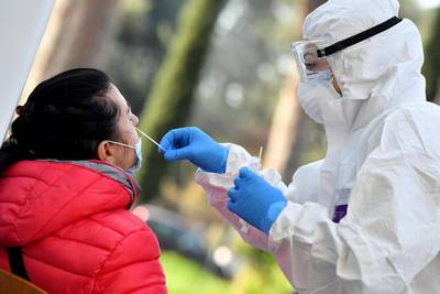 Perú espera traer desde China mascarillas y pruebas de coronavirus a través de ruta secreta