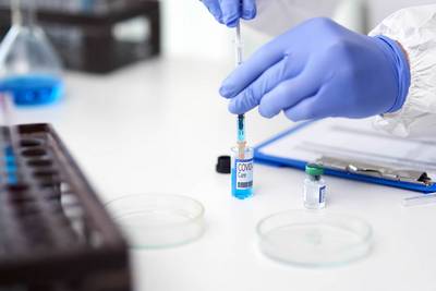 Rusia aprueba el primer medicamento antiviral efectivo contra el coronavirus