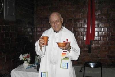 Padre Jorge Álvarez-Calderón Ayulo, ya goza en la casa del padre.