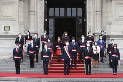 Así se conforma el gabinete ministerial presidida por Walter Martos