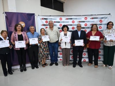 UGEL 05 rinde emotivo homenaje a los Maestros Cesantes 2025